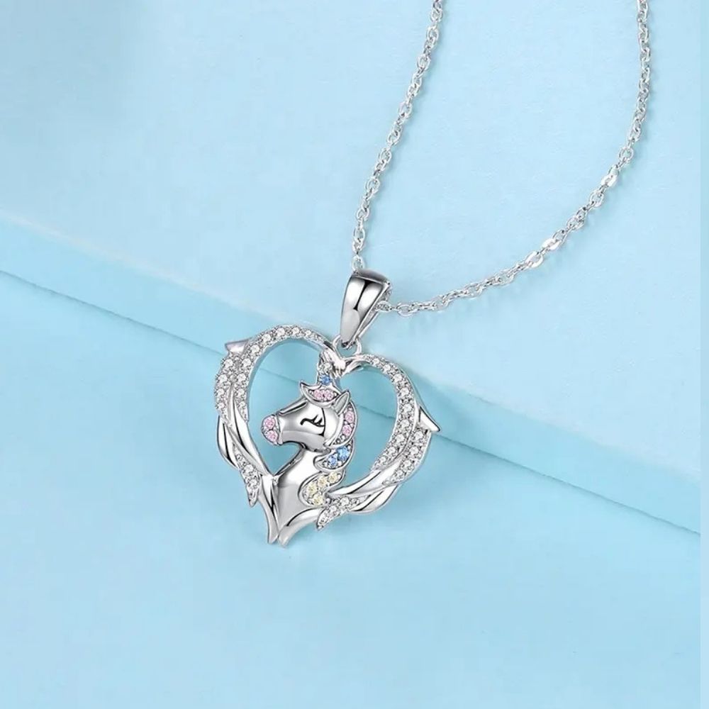 Kristal Taşlı Kalp Unicorn Kolye (Altın Kaplama) - N02335 Görseli